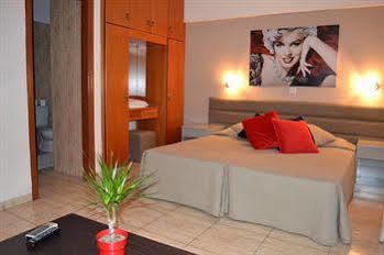 Hotel Marianna à Limassol Extérieur photo